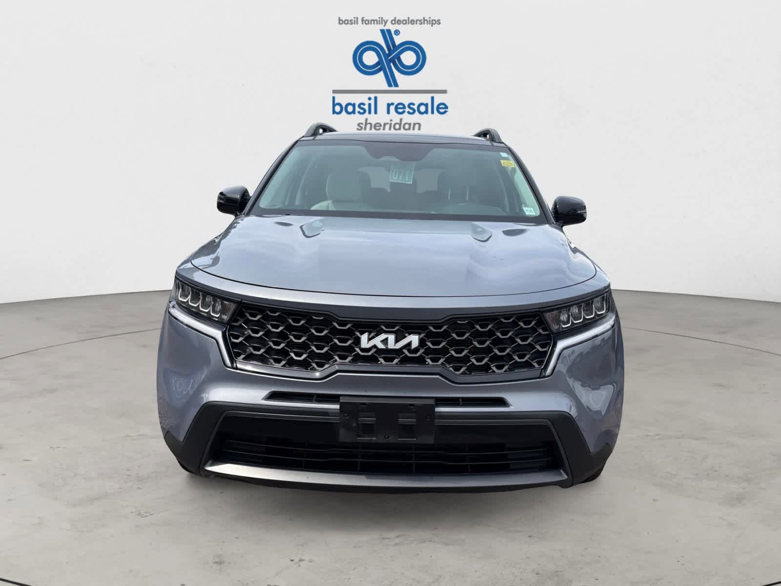 Used 2023 Kia Sorento S w/ Panoramic Sunroof Package AWD/4WD image 6