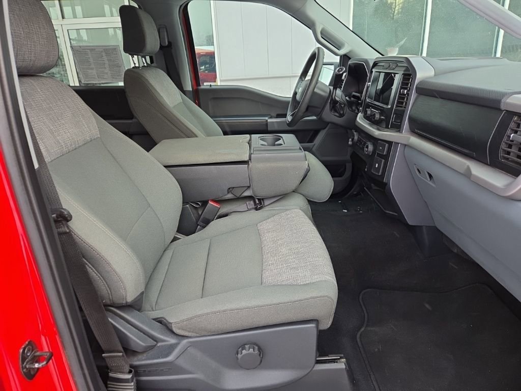 Used 2023 Ford F150 XLT image 30