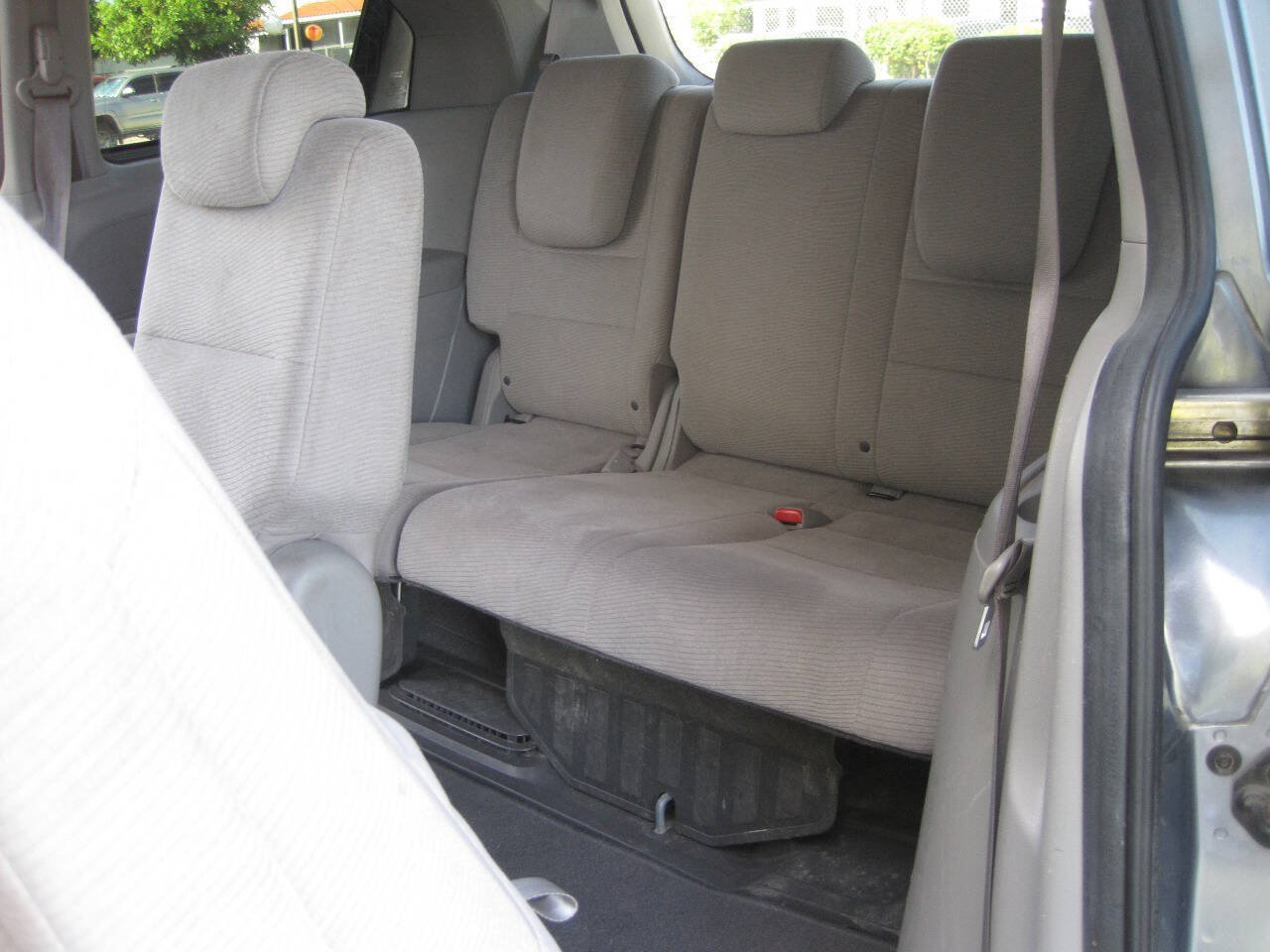 Used 2012 Honda Odyssey EX image 25