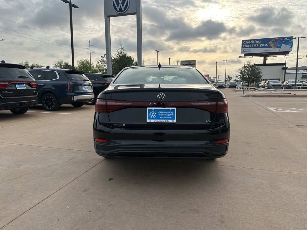 New 2026 Volkswagen Jetta SE FWD image 6