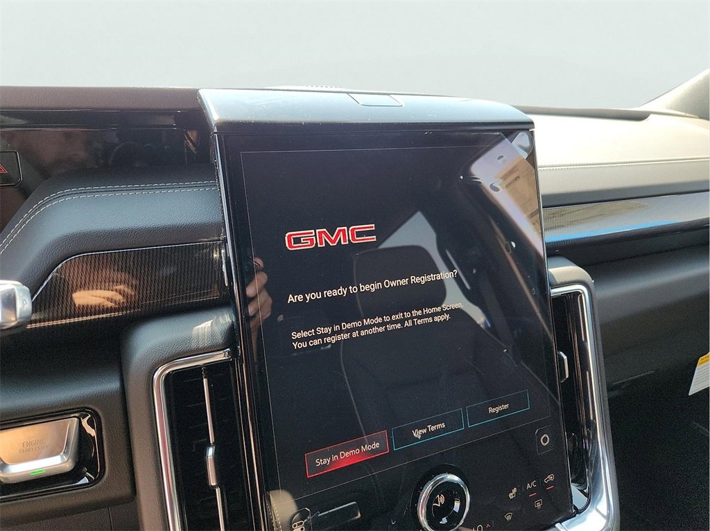 New 2026 GMC Yukon XL Elevation image 24