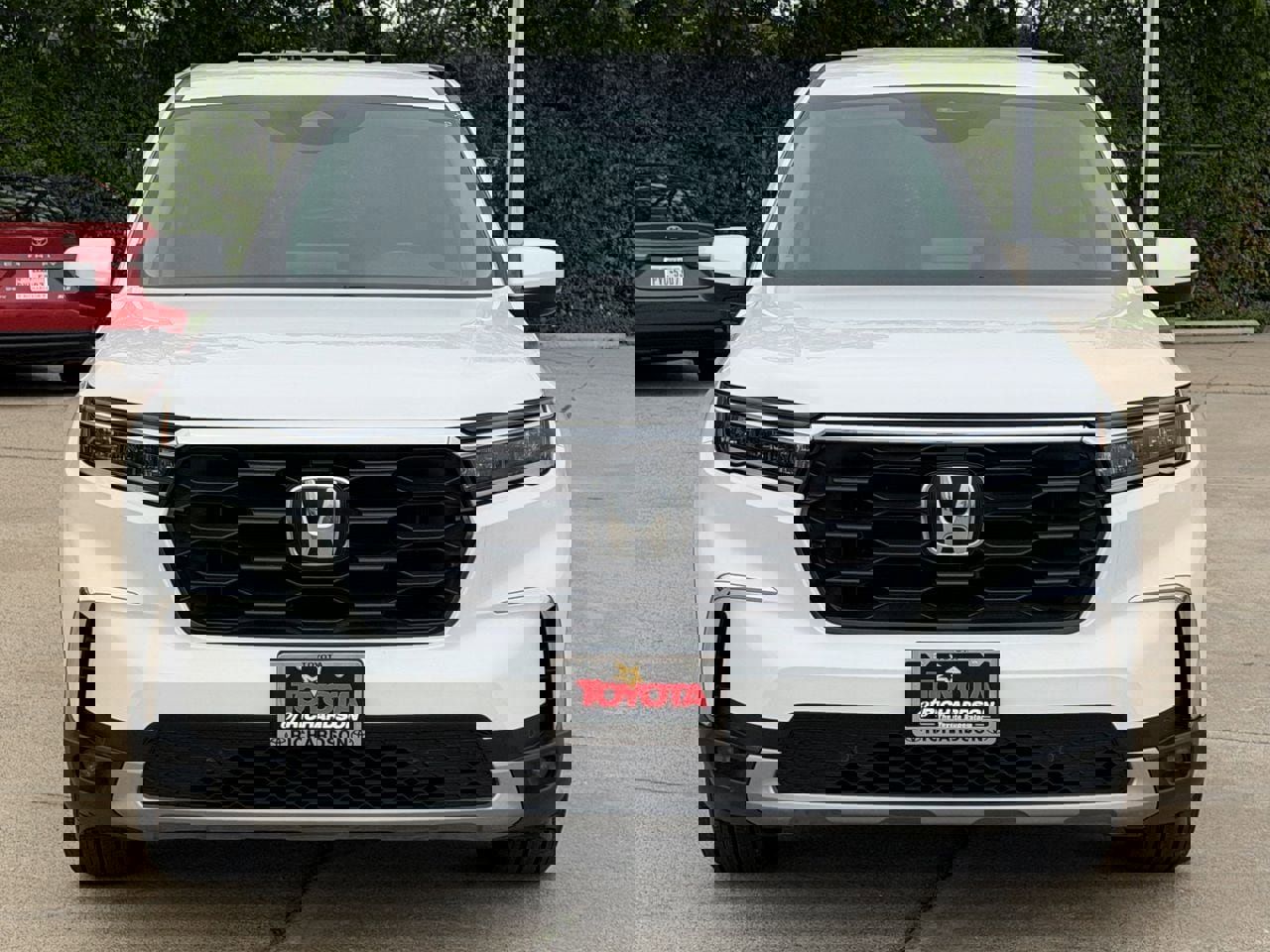 Used 2025 Honda Pilot EX-L image 8