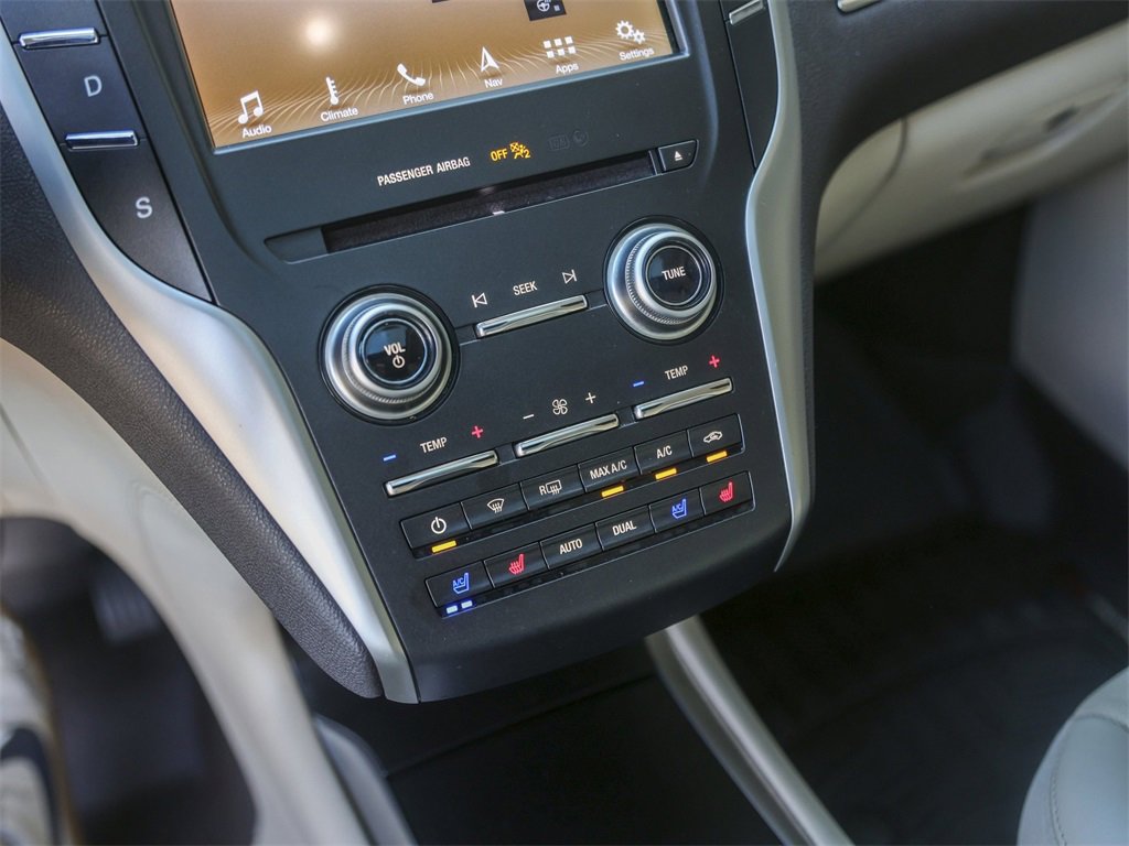 Used 2019 Lincoln MKC Reserve w/ MKC Technology Package image 27