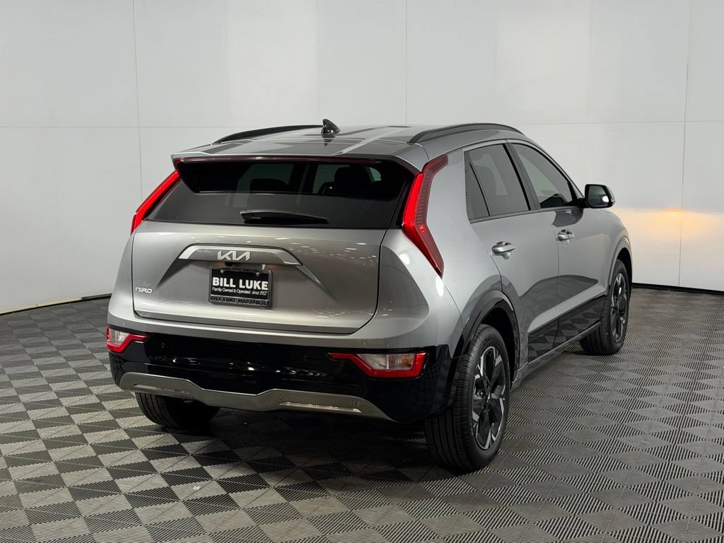 Used 2025 Kia Niro Wind w/ Wind Preserve Package FWD image 8