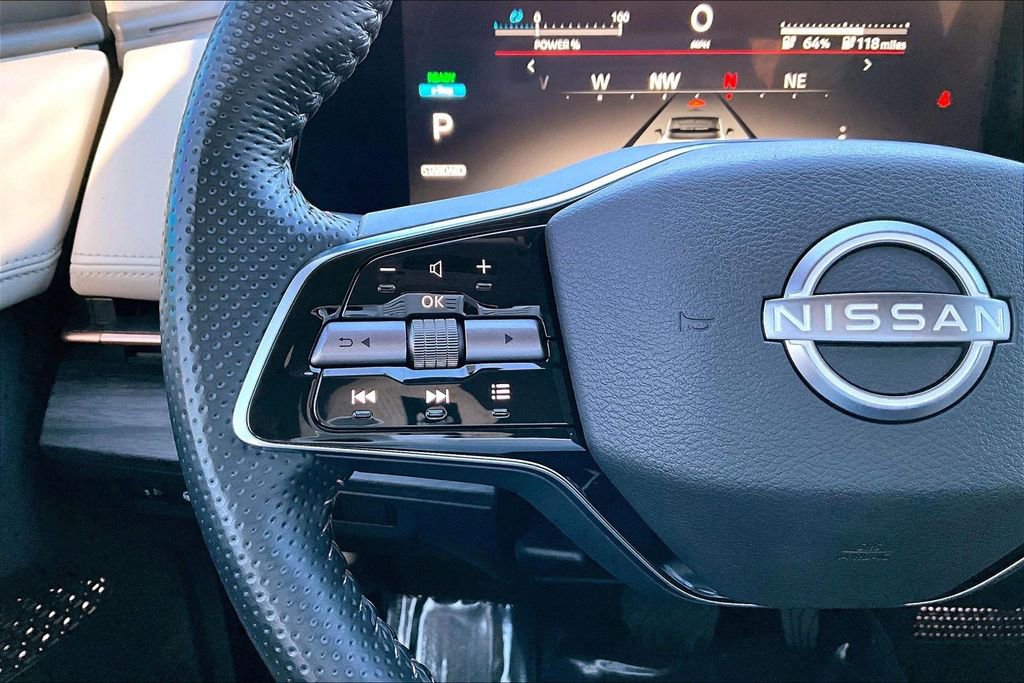 Used 2023 Nissan Ariya FWD image 25