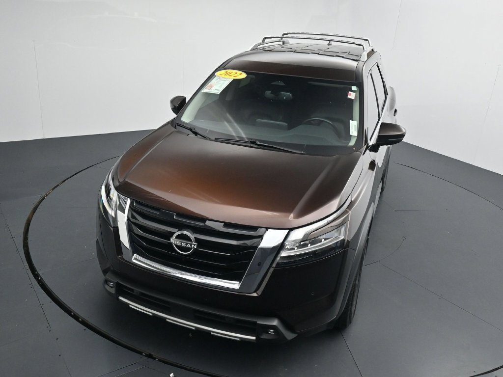 Used 2022 Nissan Pathfinder SL AWD/4WD image 25