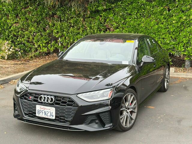Used 2020 Audi S4 Prestige w/ Prestige Package image 2