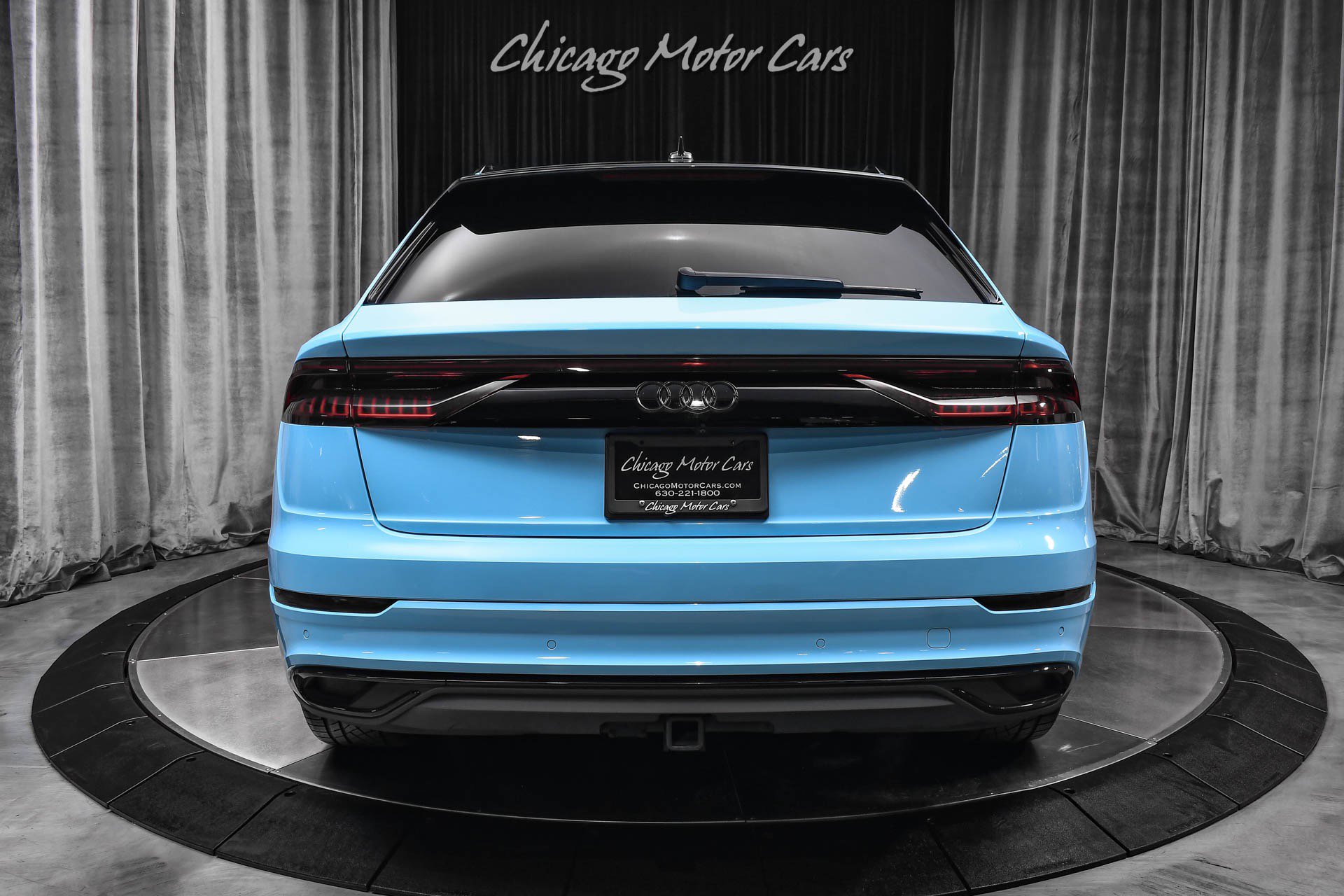 Used 2019 Audi Q8 Prestige AWD/4WD image 4
