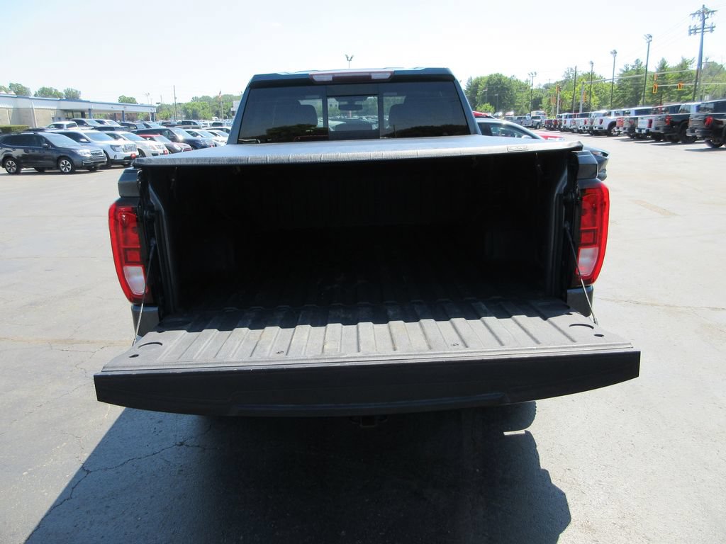 Certified 2020 GMC Sierra 1500 Elevation w/ Elevation Value Package AWD/4WD image 10
