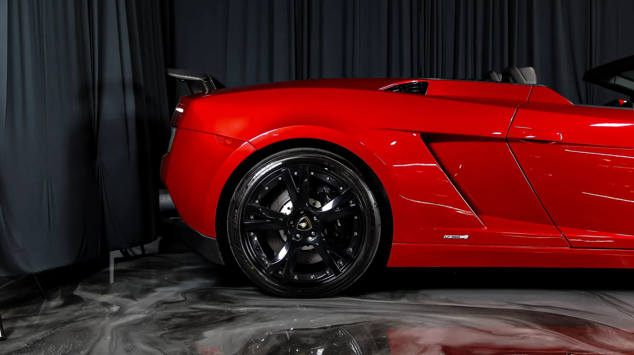 Used 2011 Lamborghini Gallardo LP 560-4 AWD/4WD image 3