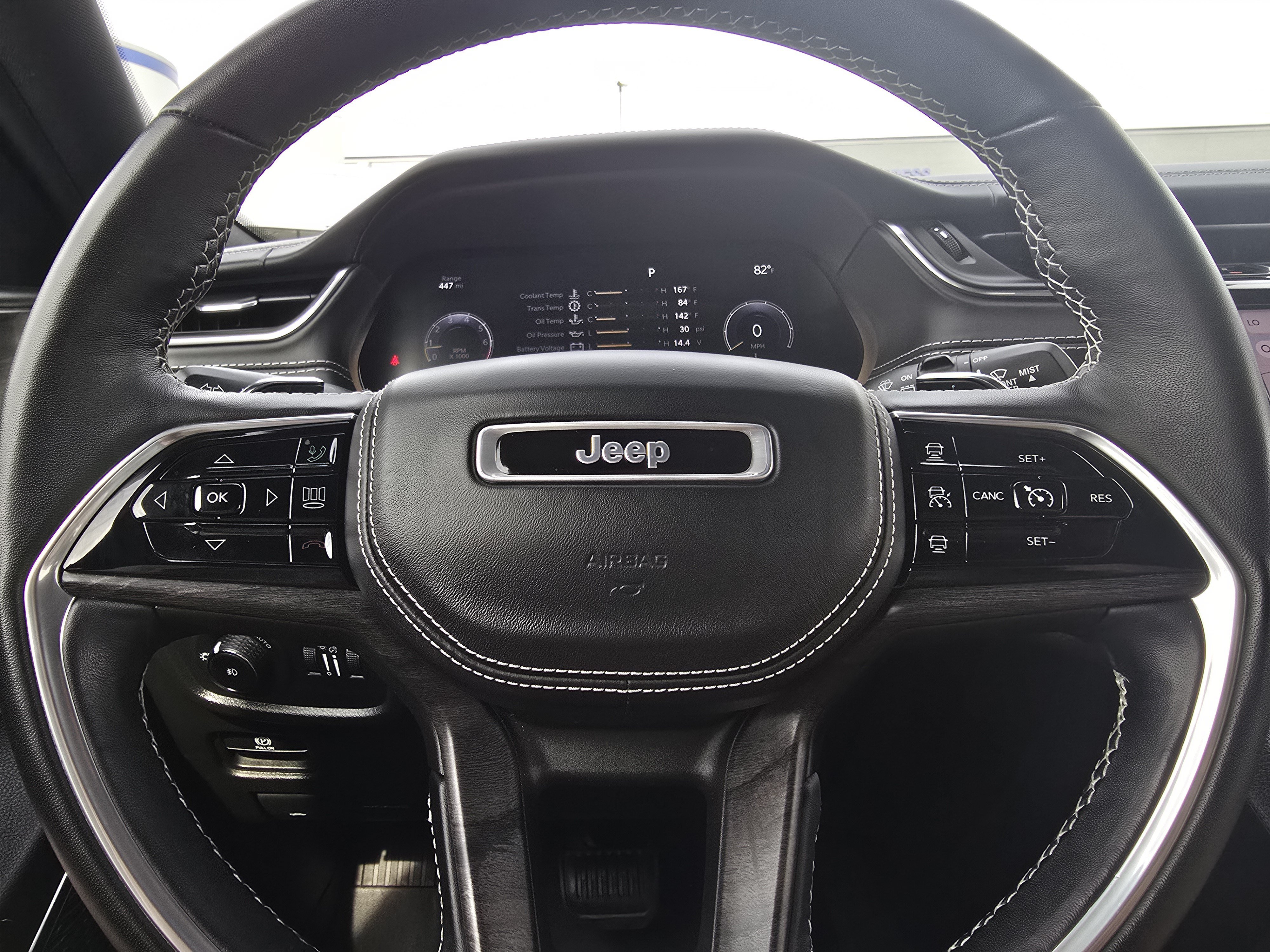 Used 2022 Jeep Grand Cherokee L Overland AWD/4WD image 24