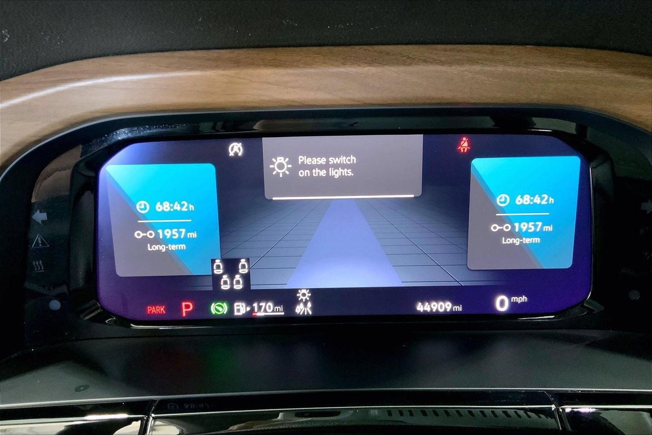 Used 2024 Volkswagen Atlas SE FWD image 23