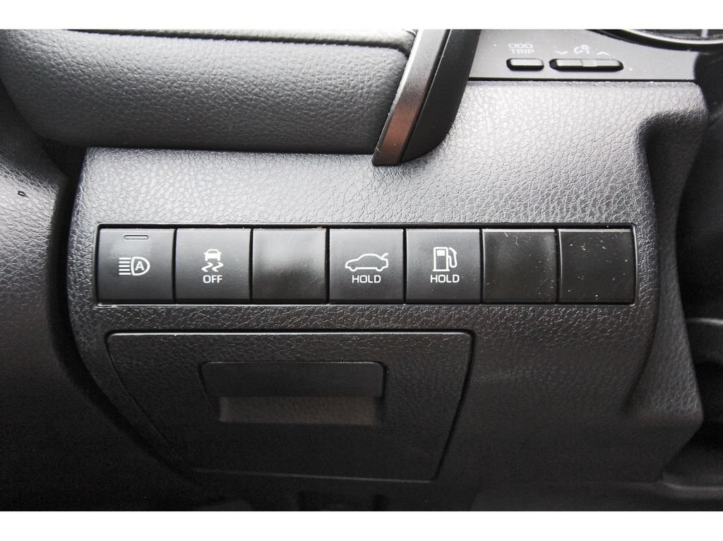 Used 2023 Toyota Camry SE FWD image 23