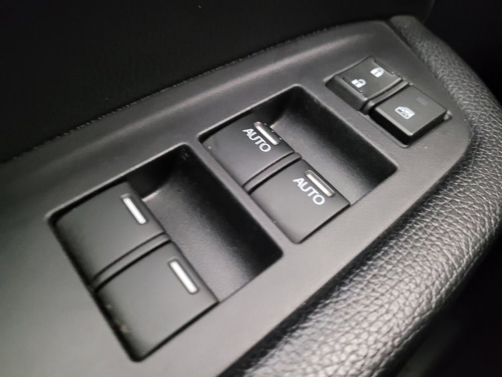 Used 2018 Honda Pilot LX image 27