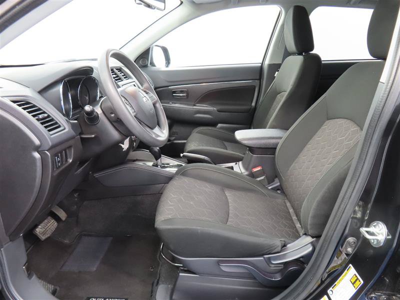 Used 2024 Mitsubishi Outlander Sport AWD image 19
