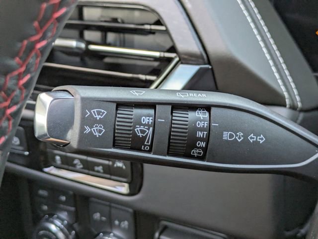 New 2026 GMC Yukon XL AT4 Ultimate w/ LPO, Illumination Package image 29