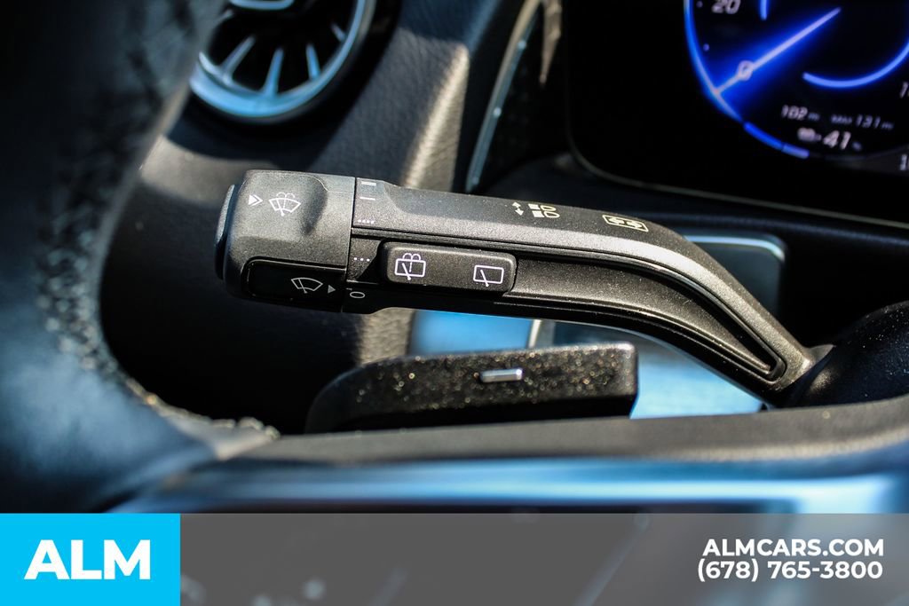 Used 2024 Mercedes-Benz EQB 250+ image 29