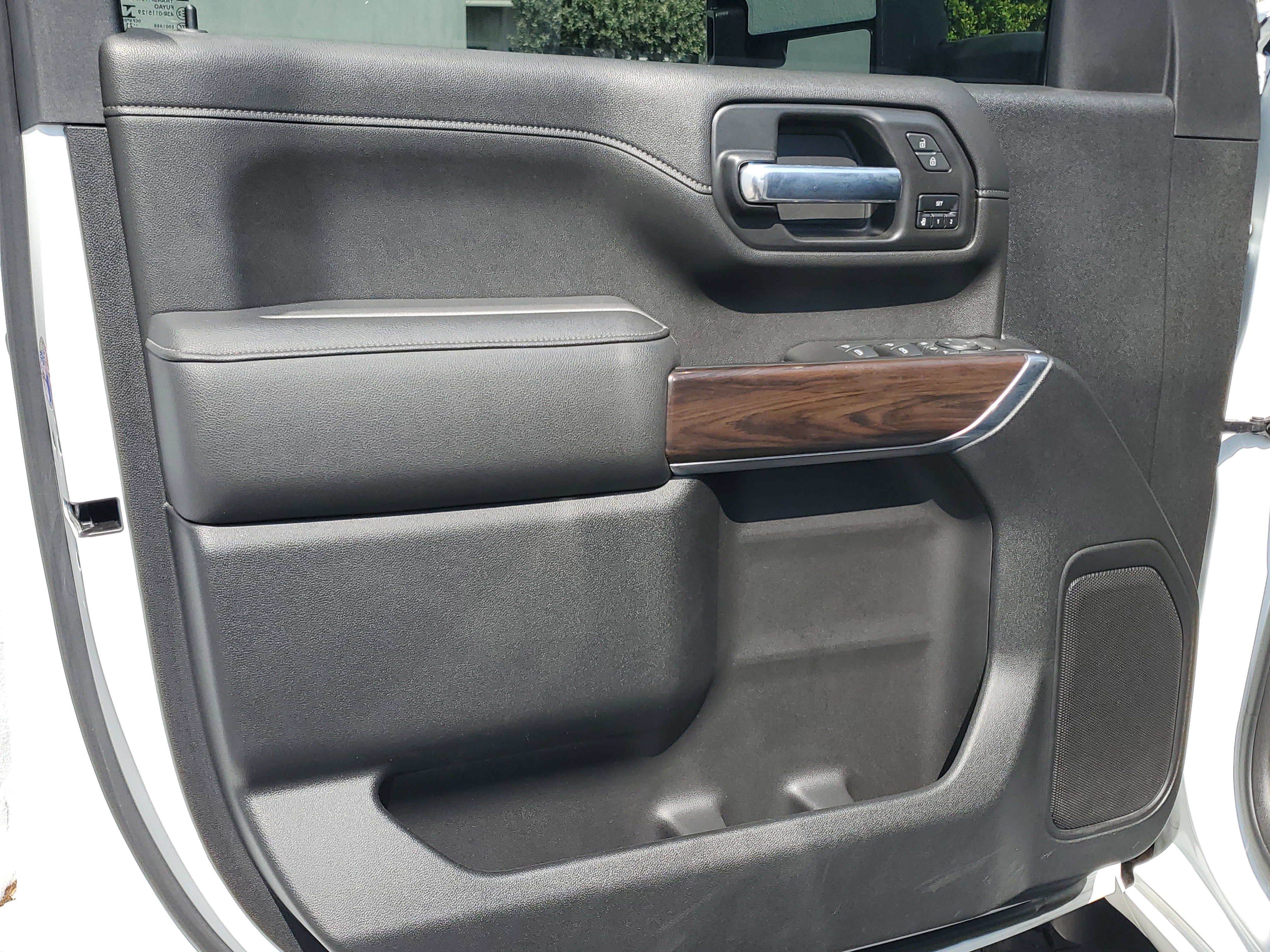 Used 2021 GMC Sierra 2500 SLT image 17