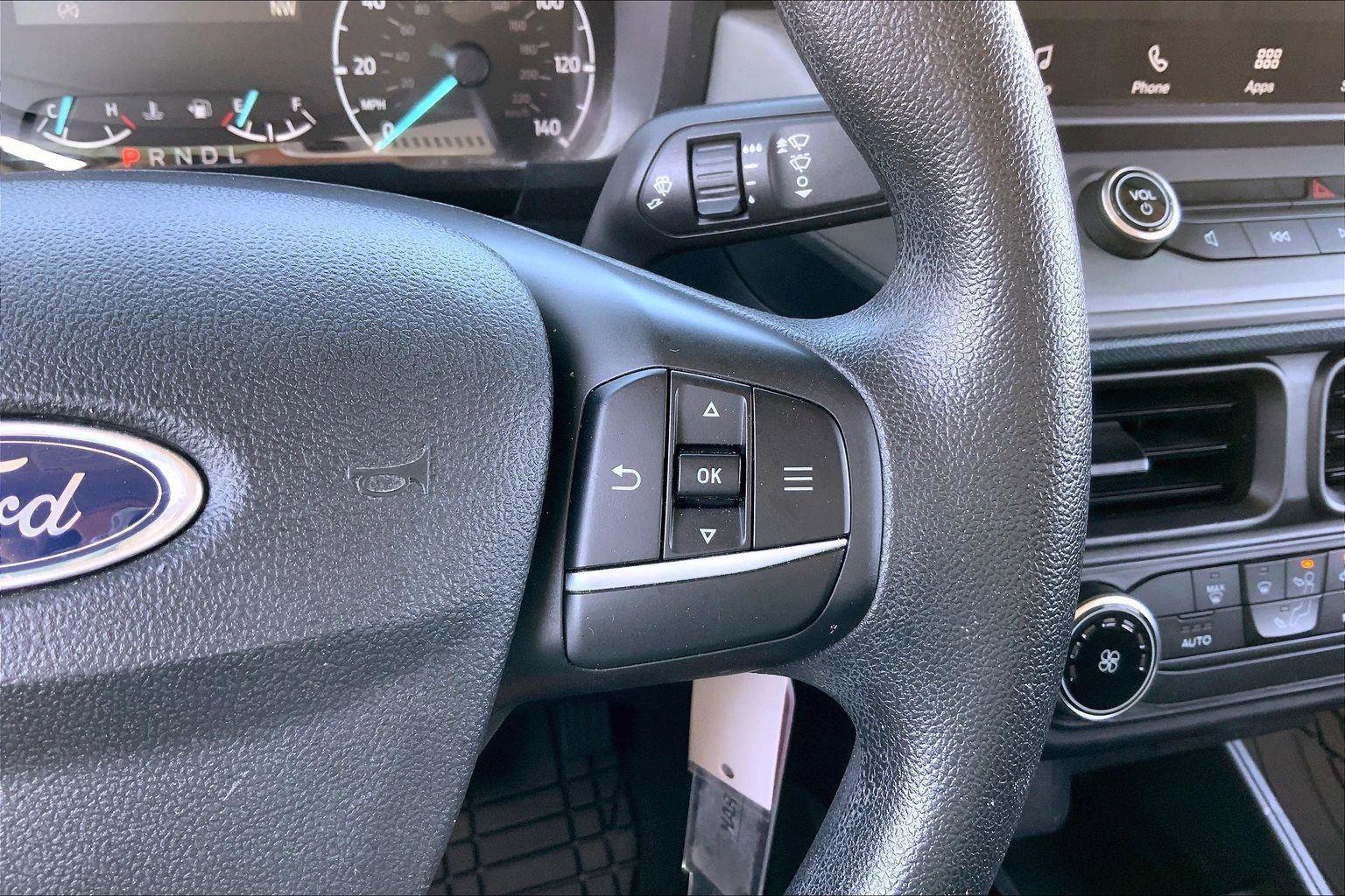 Used 2022 Ford Maverick XL image 16