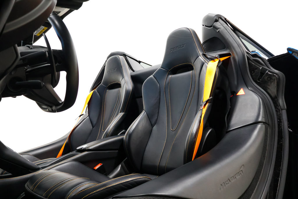 Used 2022 McLaren 765LT RWD image 54