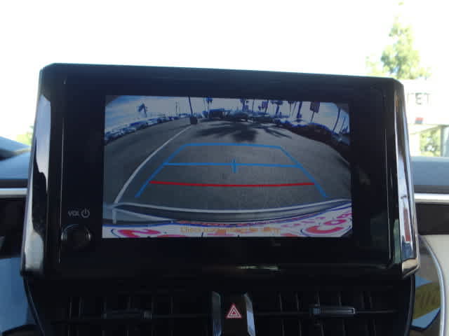 Used 2025 Toyota Corolla LE image 29