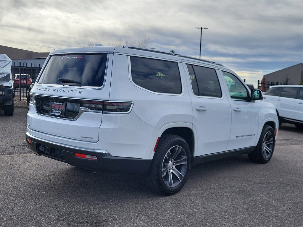 Used 2022 Jeep Grand Wagoneer Series I image 4