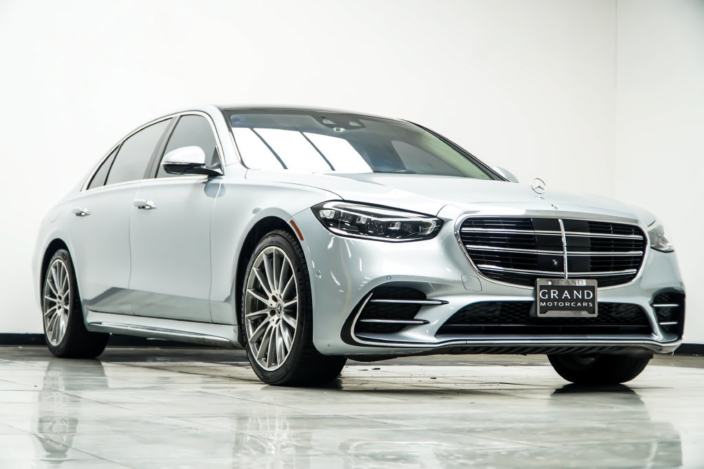 Used 2022 Mercedes-Benz S 500 4MATIC image 4