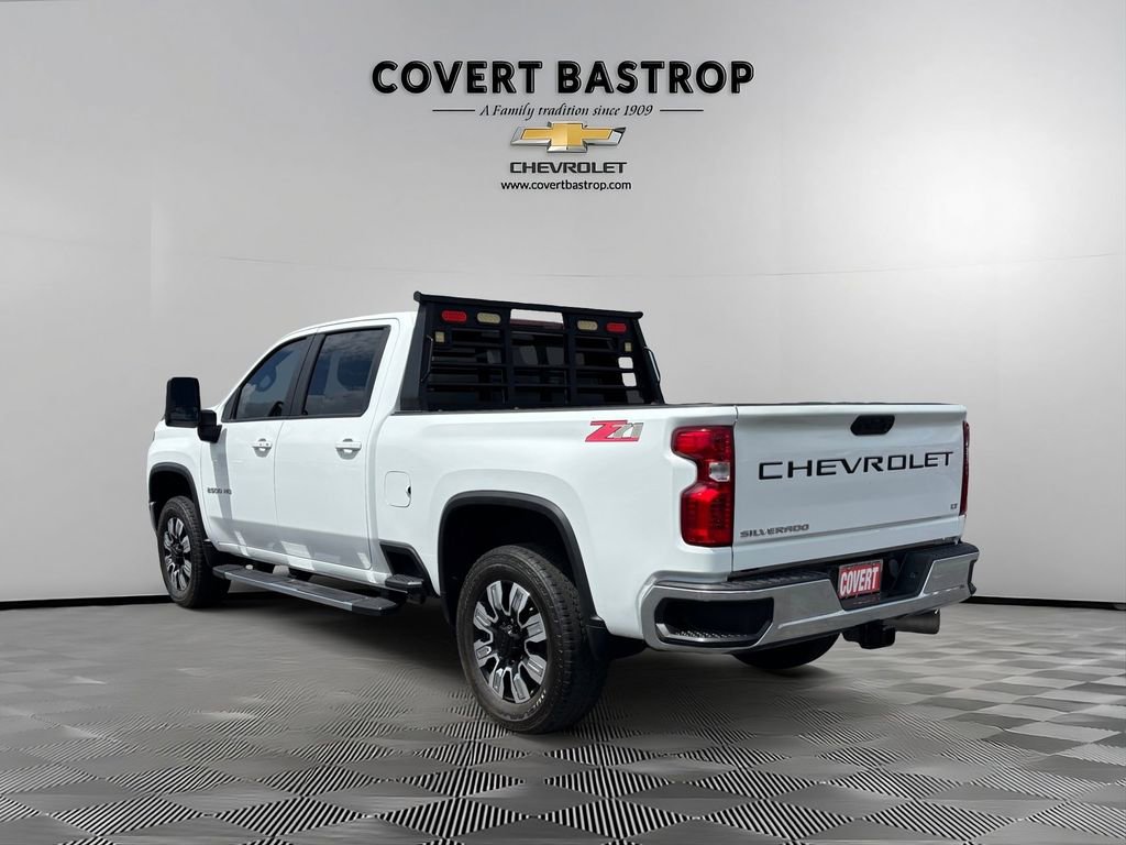 Used 2023 Chevrolet Silverado 2500 LT w/ Convenience Package image 4