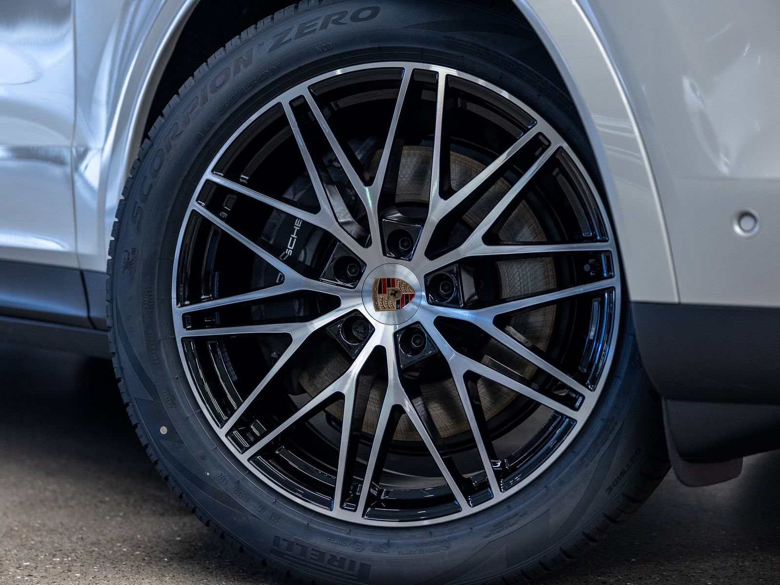 New 2026 Porsche Cayenne Coupe AWD/4WD image 20