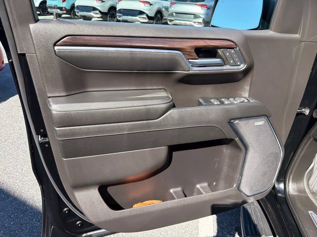 Used 2024 GMC Sierra 1500 SLT w/ SLT Premium Plus Package AWD/4WD image 36
