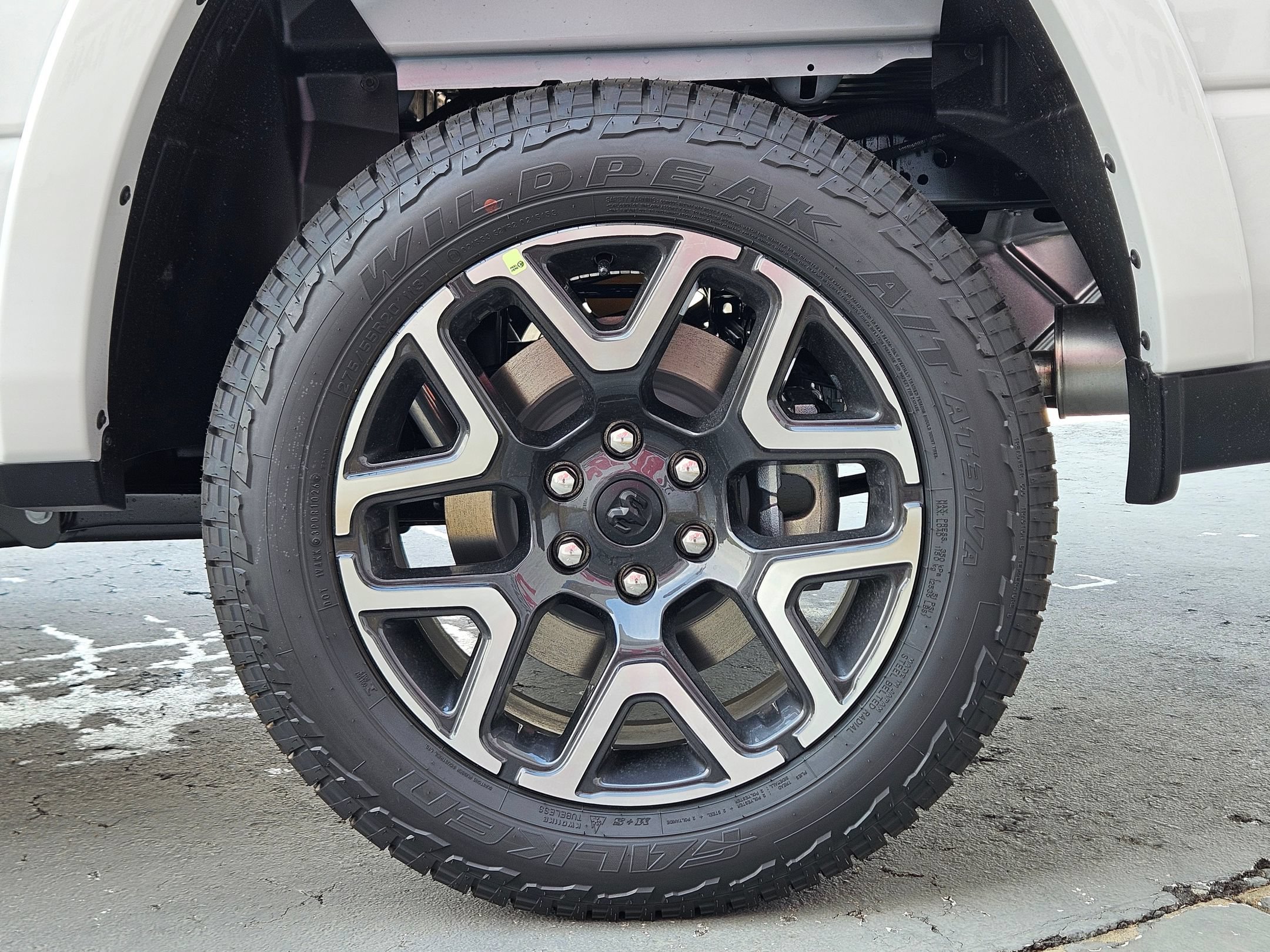 New 2027 RAM 1500 Laramie w/ Laramie Preferred Package AWD/4WD image 25