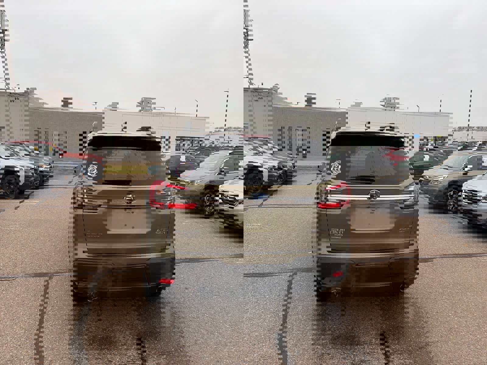 Used 2023 Subaru Ascent Premium w/ Convenience Package image 6