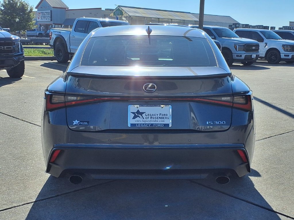Used 2021 Lexus IS 300 w/ Comfort Package RWD image 5