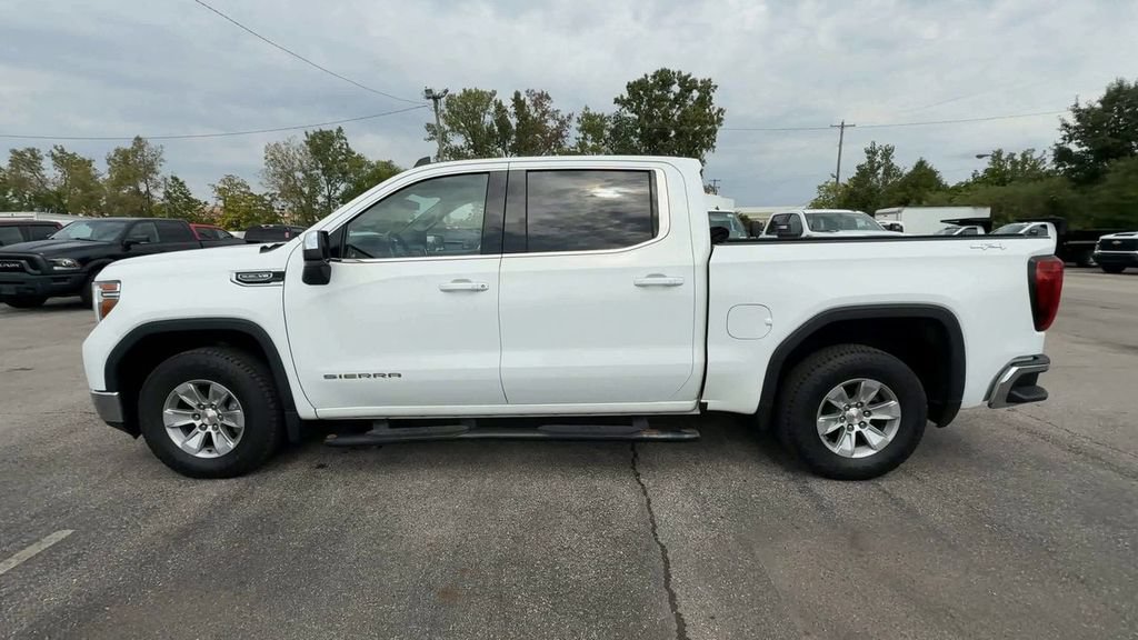 Used 2022 GMC Sierra 1500 SLE w/ Driver Alert Package I AWD/4WD image 5