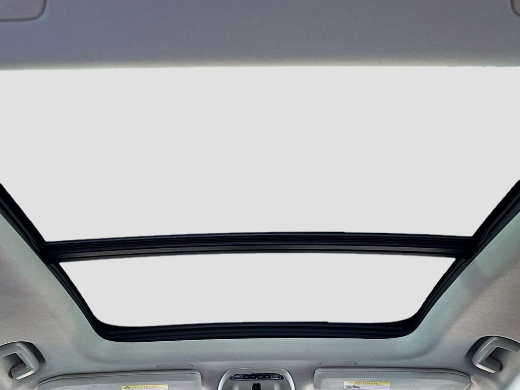 Used 2016 Volvo XC90 T5 Momentum image 21