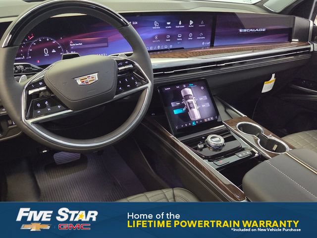 New 2026 Cadillac Escalade Platinum Sport w/ LPO, Floor Liner Package AWD/4WD image 15