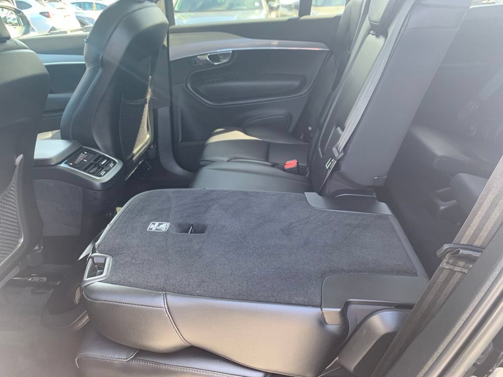 Used 2023 Volvo XC90 B5 Core w/ Protection Package Premier AWD/4WD image 19