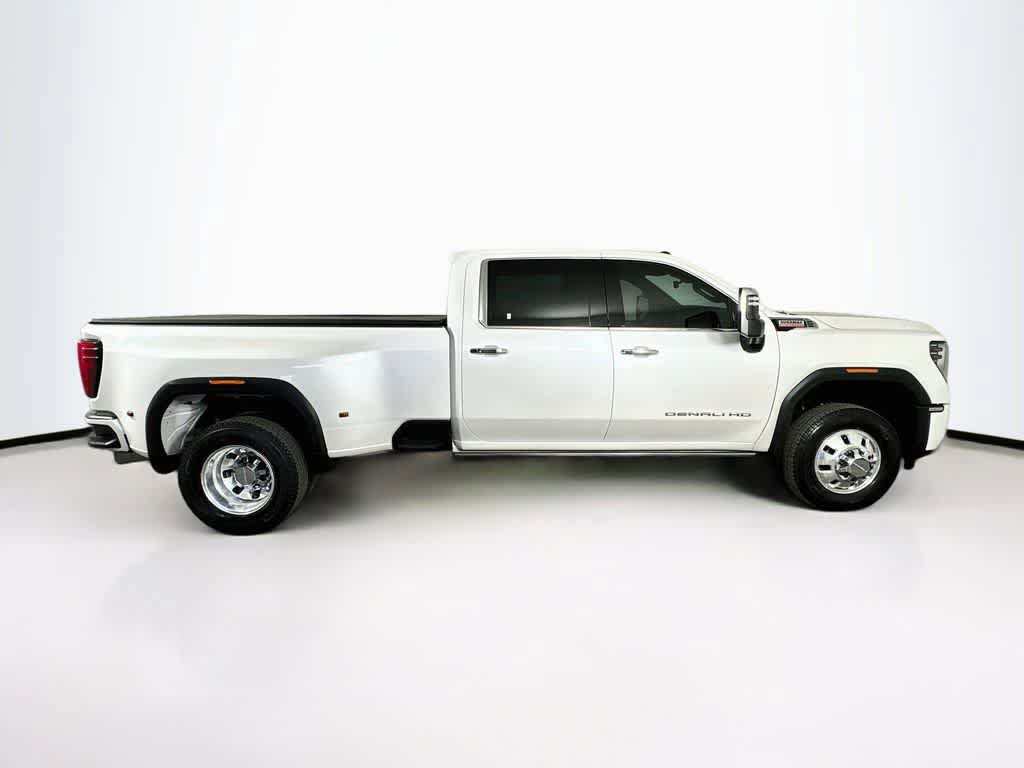 Used 2024 GMC Sierra 3500 Denali w/ Denali Reserve Package AWD/4WD image 25