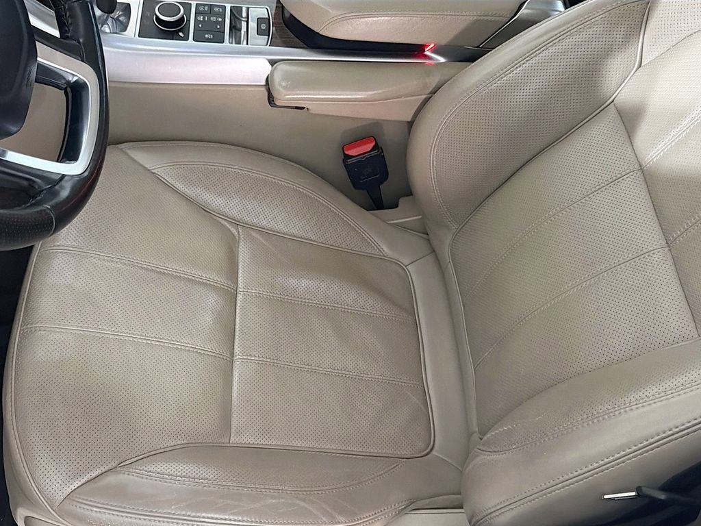 Used 2016 Land Rover Range Rover Sport HSE image 21