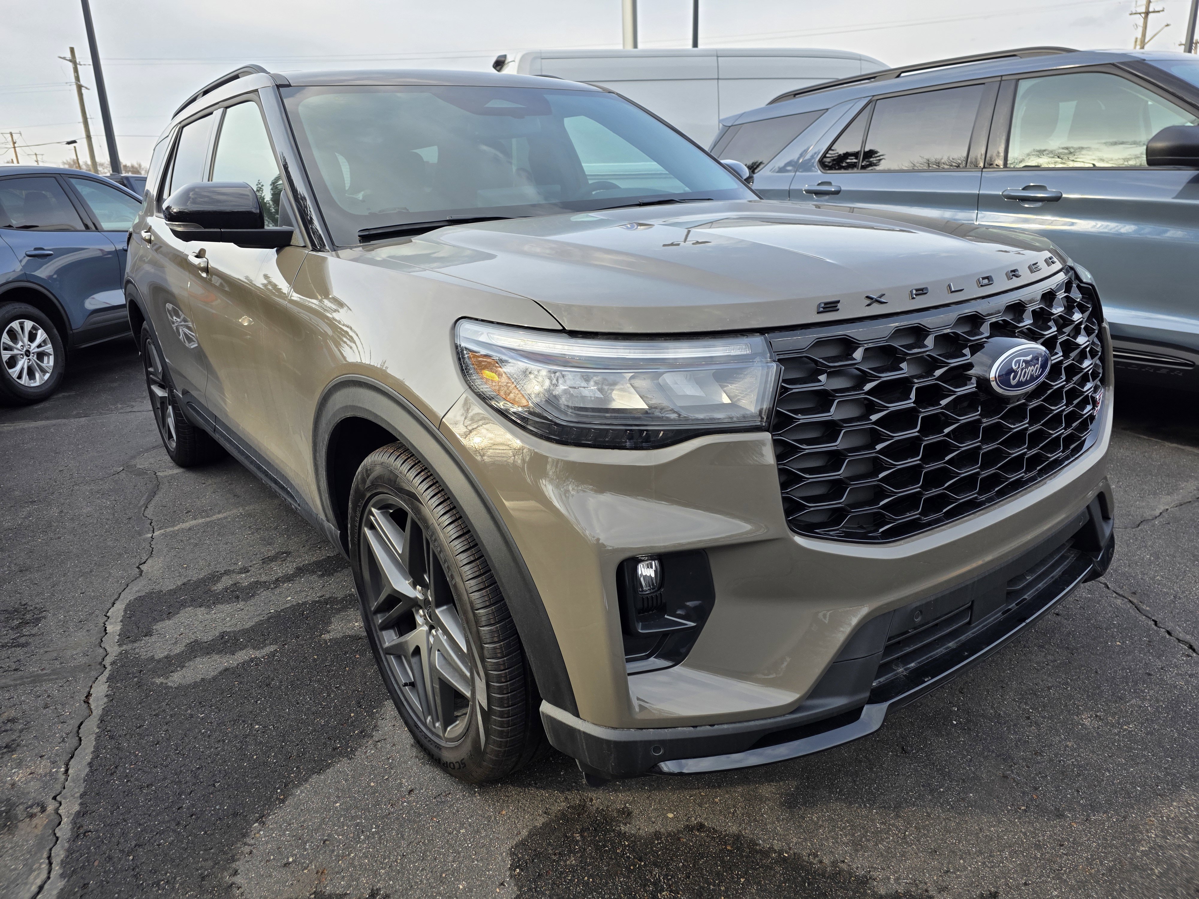 New 2026 Ford Explorer ST w/ Sun And Sound Package image 3