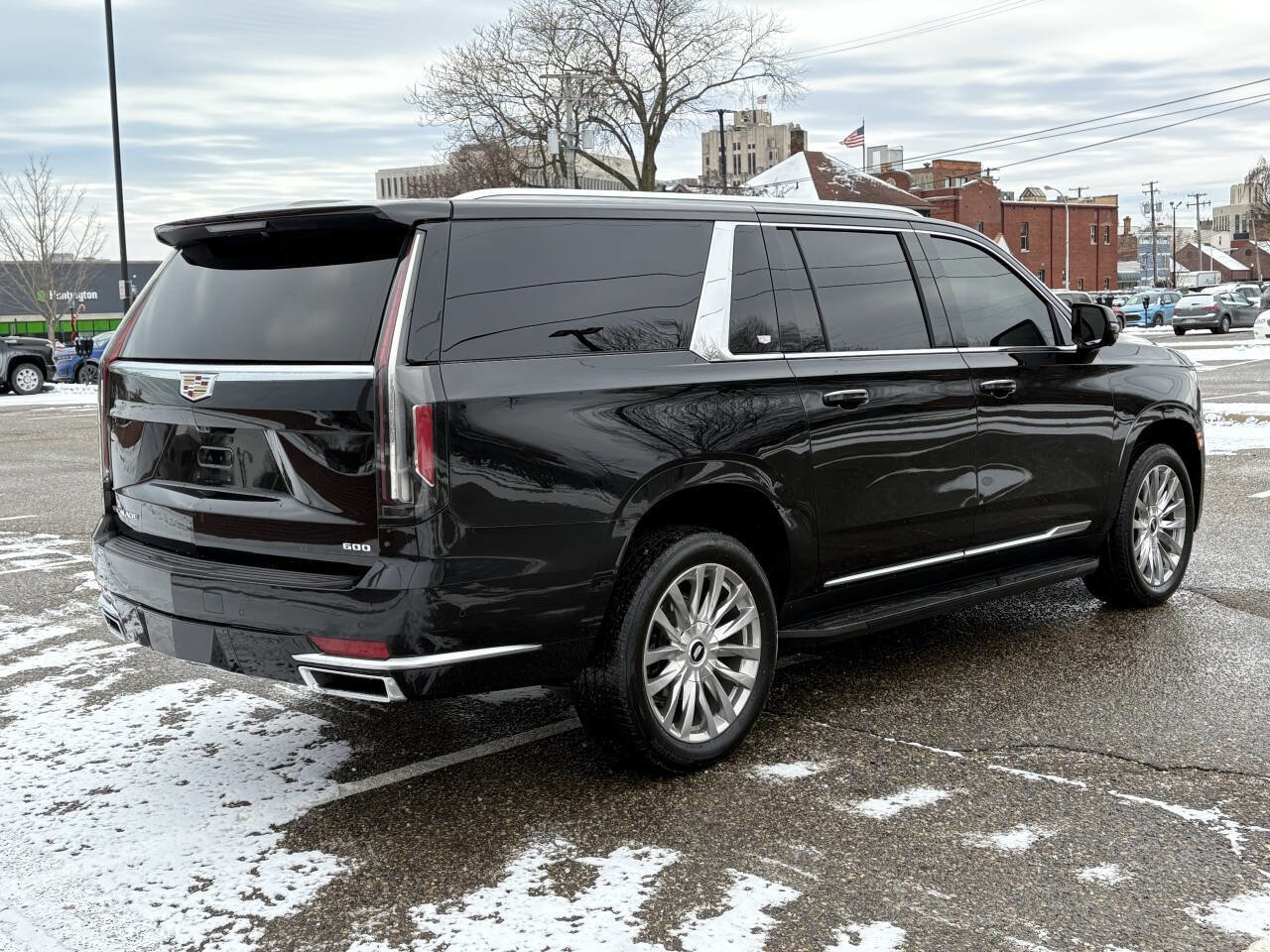 Used 2021 Cadillac Escalade ESV Premium Luxury image 16
