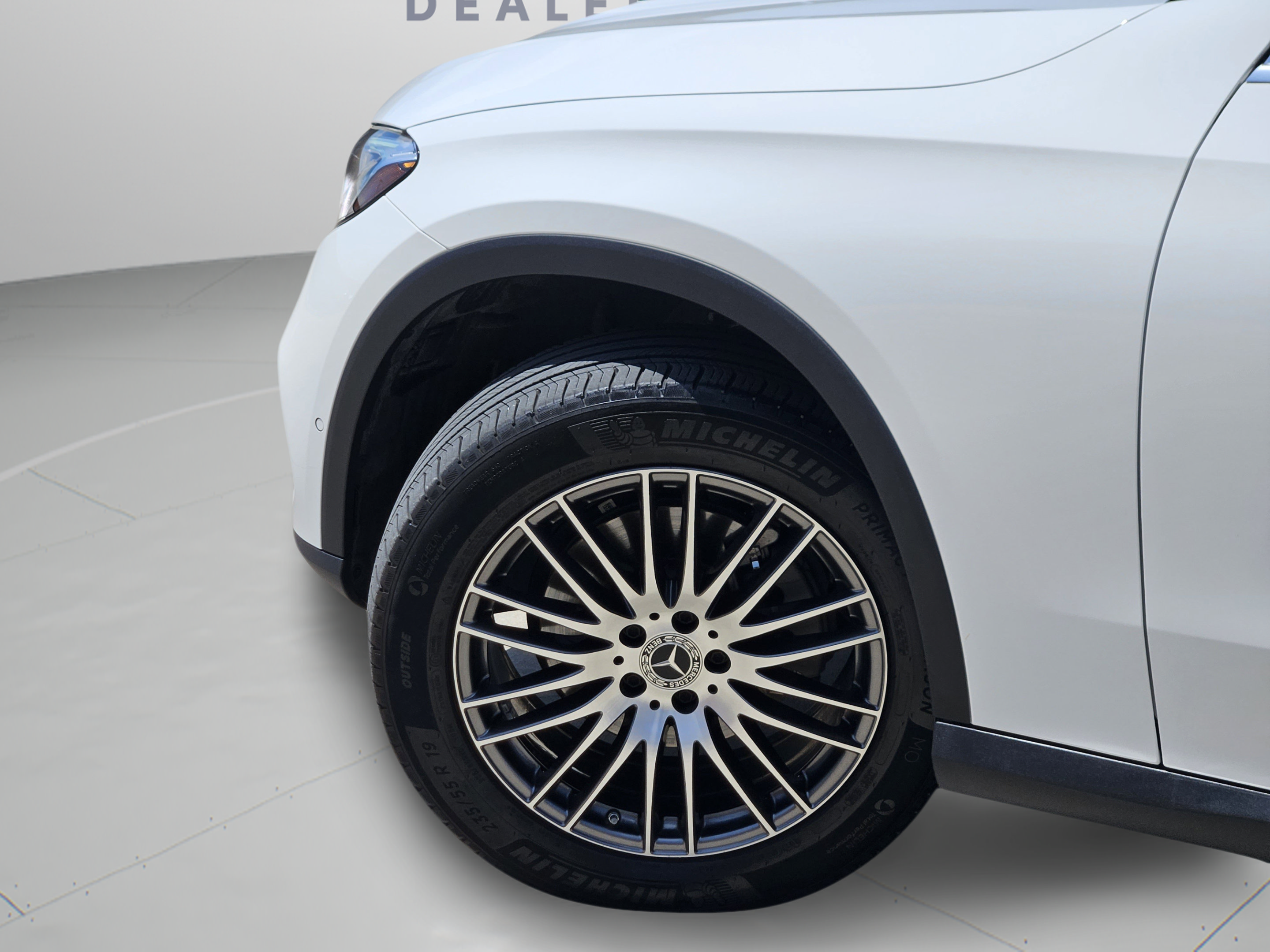 Certified 2025 Mercedes-Benz GLC 300 4MATIC image 23