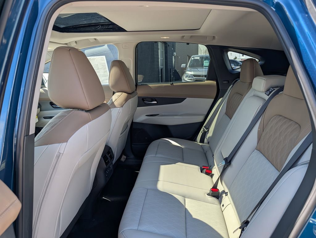 New 2026 Nissan Murano Platinum w/ Cargo Package AWD/4WD image 7