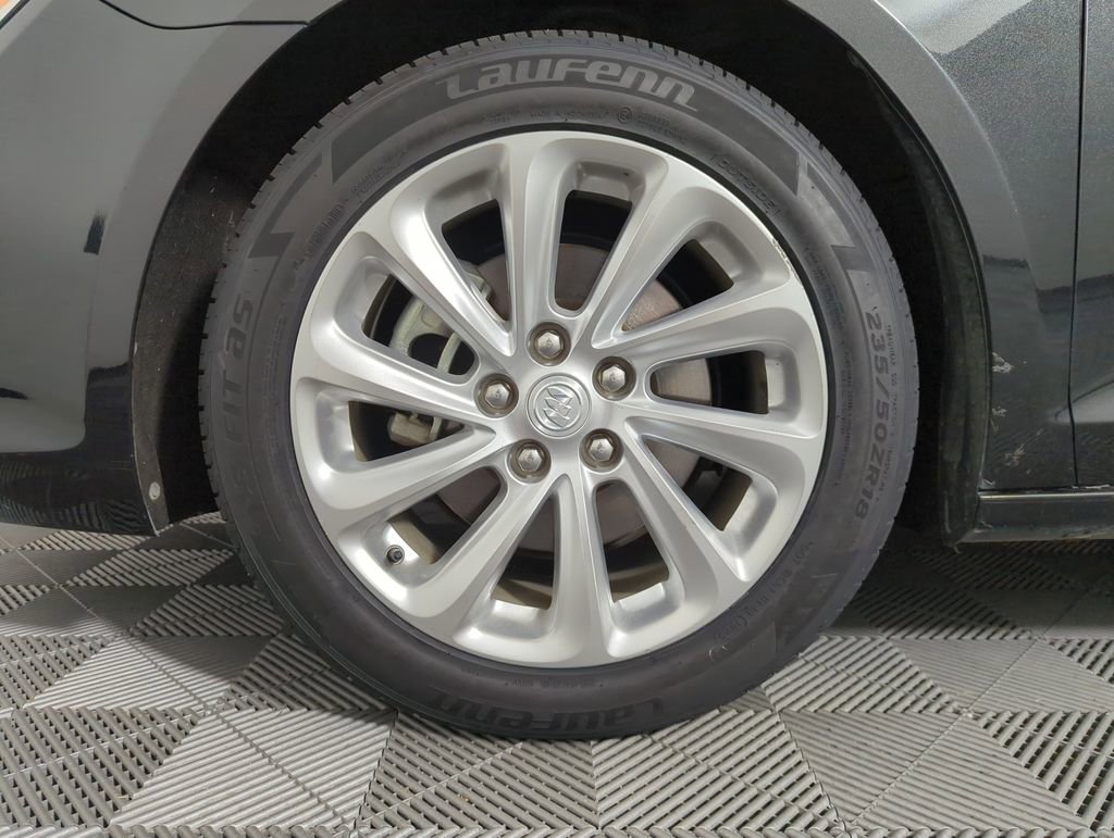Used 2014 Buick LaCrosse Leather FWD image 21
