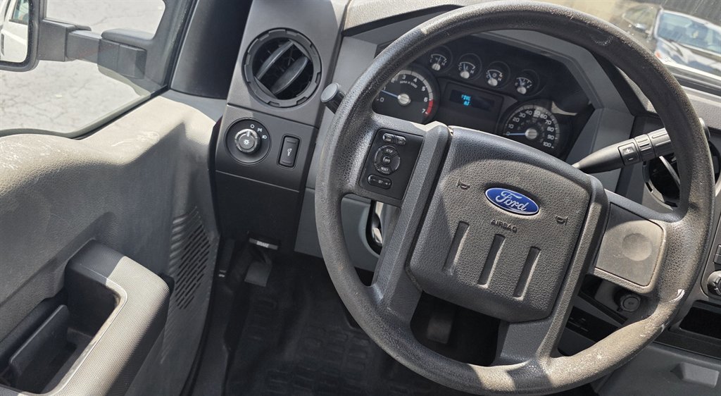 Used 2015 Ford F250 XL RWD image 21