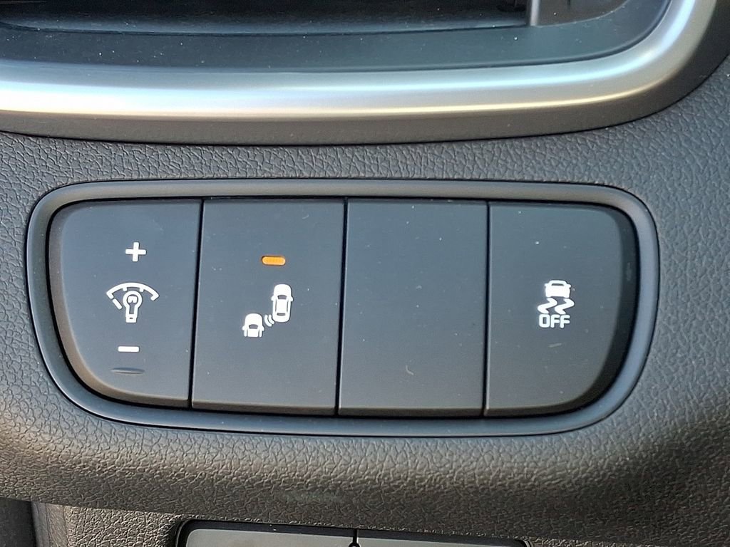 Used 2019 Kia Sorento LX w/ LX Convenience Package image 26