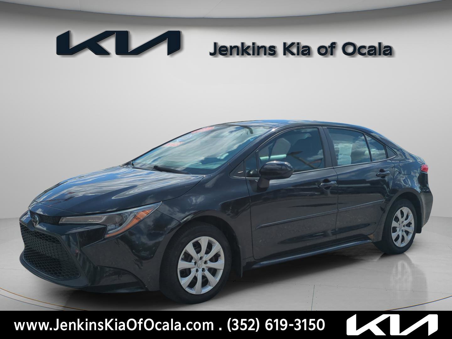 Used 2022 Toyota Corolla LE image 7