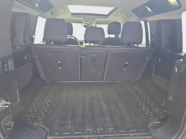 Certified 2025 Land Rover Defender 110 S AWD/4WD image 14