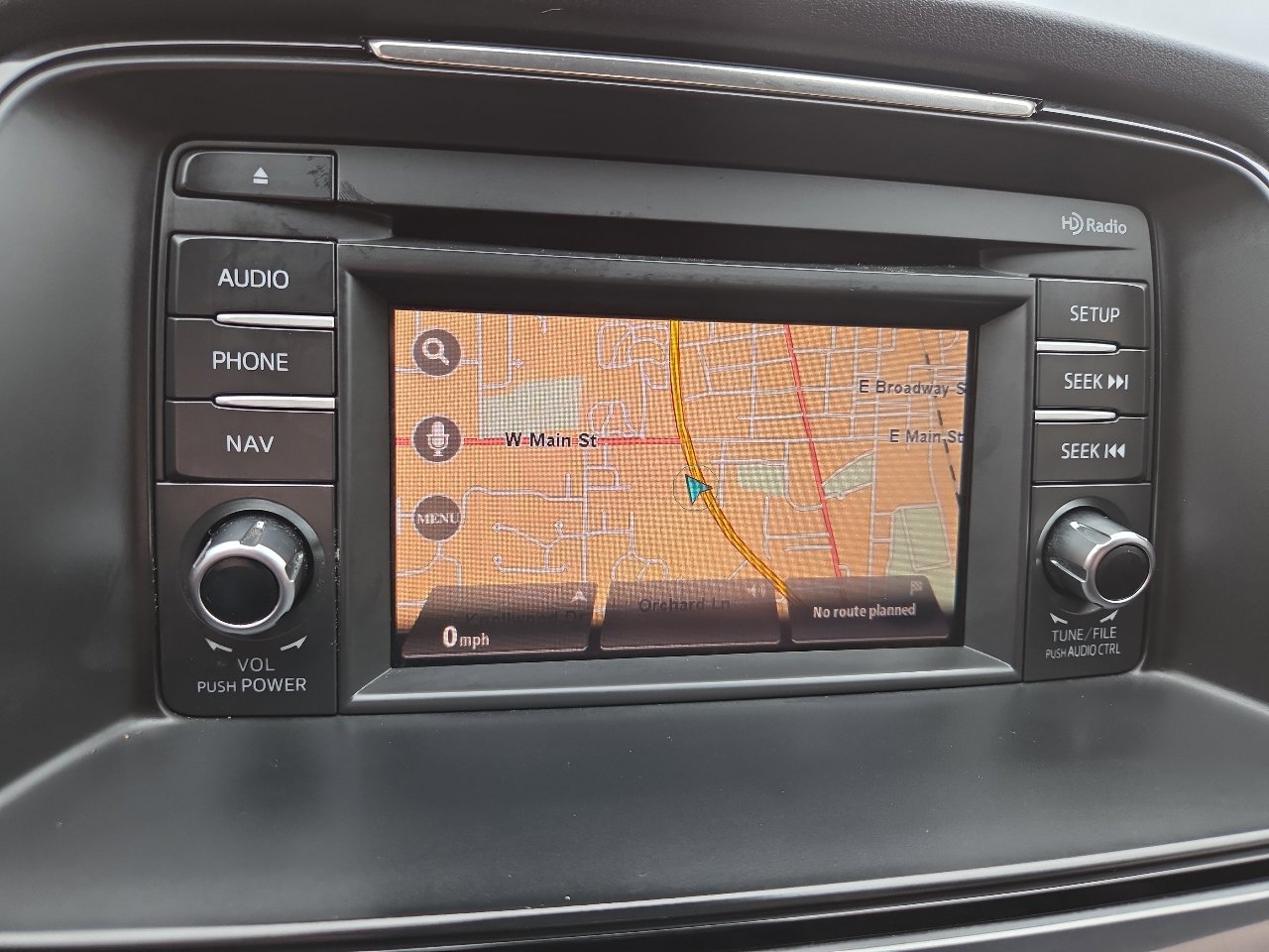 Used 2014 MAZDA MAZDA6 Touring w/ Touring Technology Package image 17