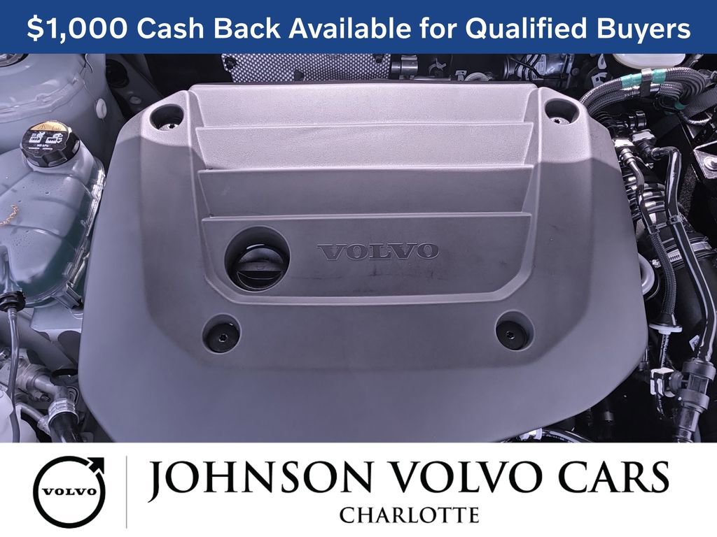 New 2026 Volvo XC40 B5 Plus w/ Protection Package Premier image 33